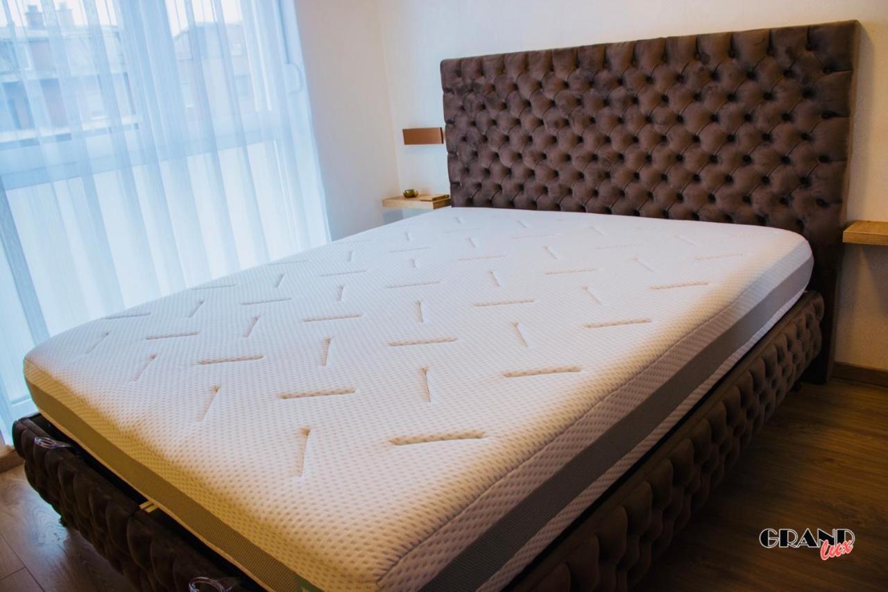 Grand Lux Apartment Doboj Dış mekan fotoğraf