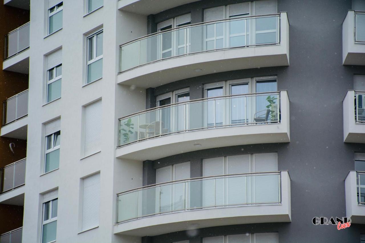 Grand Lux Apartment Doboj Dış mekan fotoğraf